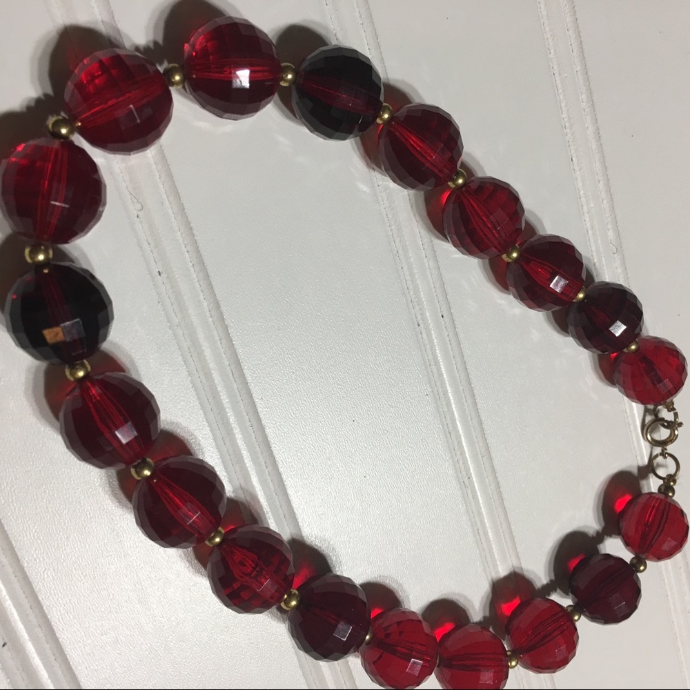Ruby red beads necklace